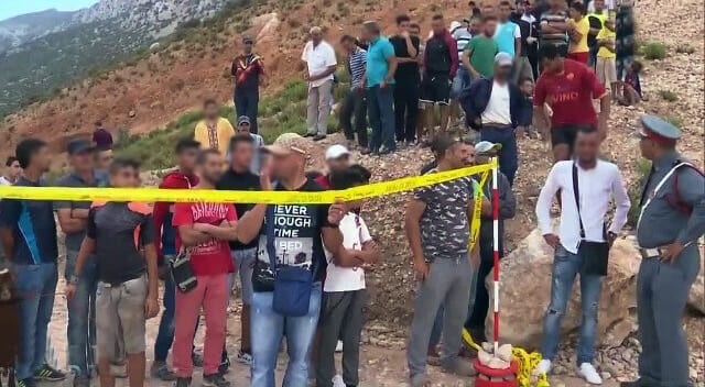 شيشاوة. جثة سيدة “مرمية” وسط الطريق السريع تستنفر الأمن