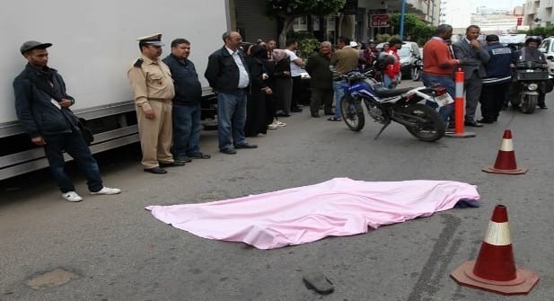 تطوان. شاب آخر يضع حدا لنهايته وسط زقاق حيه والسكان قلقون من “الظاهرة”