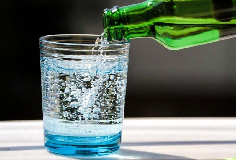 تحذير..لا تقربوا المياه الغازية أبداً!