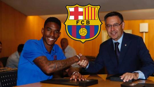 برشلونة يعلن التعاقد مع جونيور فيربو لمدة خمسة سنوات