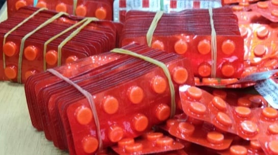 طنجة. أمن المحطة الطرقية يعتقل مسافرا “مدججا” بـ1000 “قرقوبية”