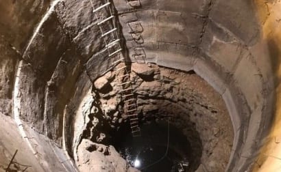 بولمان. مصرع ثلاثيني وإصابة شقيقه إثر سقوطهما في بئر