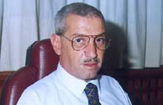 وفاة الميلودي حمدوشي الشرطي الأديب. و”le12″ ترسم مسار “كولومبو” الشرطة المغربية