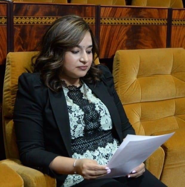 عزاوي: لم أتفاجأ بتصريحات متخلفة ورجعية لحمَلة فكر ظلامي هاجمت لباس البلجيكيات