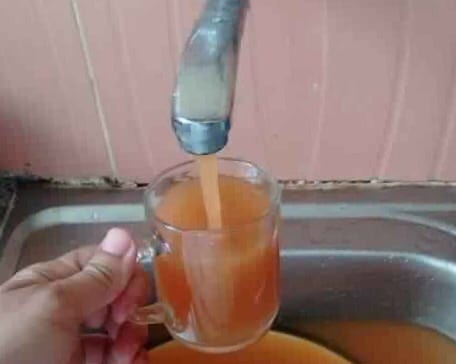 شيشاوة. سكان إيمنتانوت يشكون: مياه “الشّرب” صار لها لون وطعم!