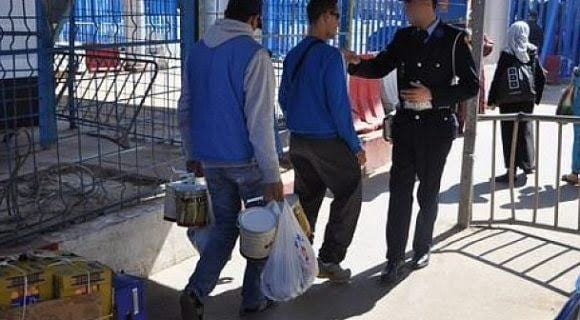 الناظور. إيقاف أجانب حاولوا الدخول الى مليلية بجوازات مزورة