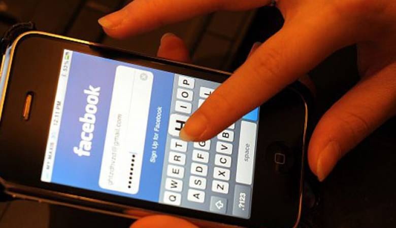 تحذير..ثلاثة معلومات شخصية لا تشاركها عبر مواقع التواصل