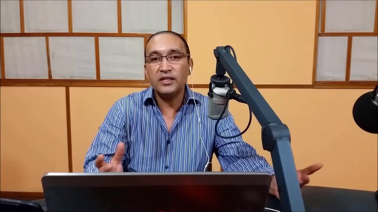 نقابة الصحافة تتضامن مع عمورة و تفضح إنخراط الدكالي في حرب هيئة الأطباء ضد الصحافة