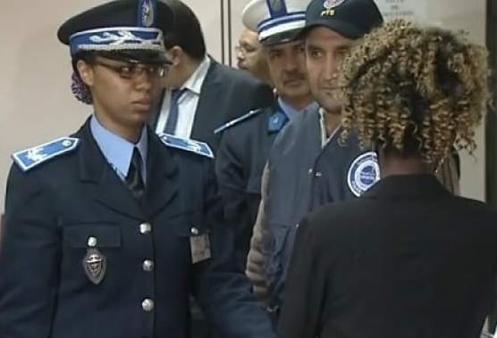 كازا. استخراج 151 كبسولة من أمعاء الزوجين البرازيليين المعتقلين بالمطار