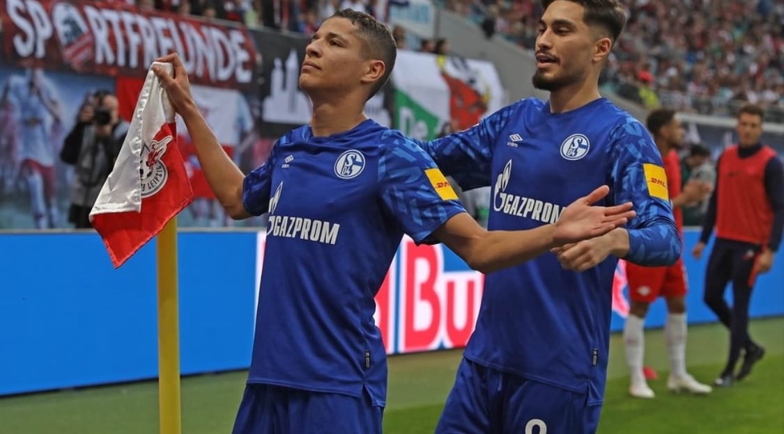 شاهد. حاريث يتألق ويرتقي بفريقه شالك إلى وصافة “البوندسليغا”