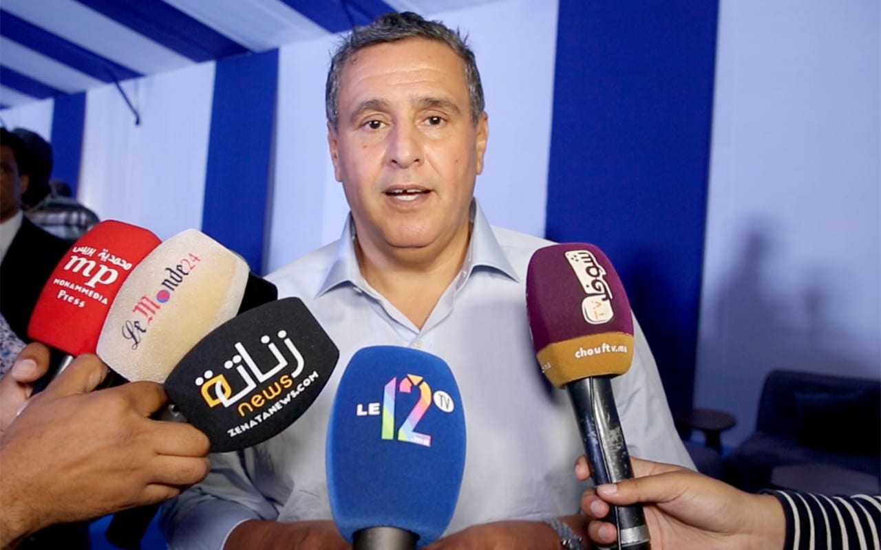 المحمدية. أخنوش: “حْنا كنشبهو للمغاربة والمغاربة كيشبهو لينا.. وما ّجيناش من شي كوكب آخْر”