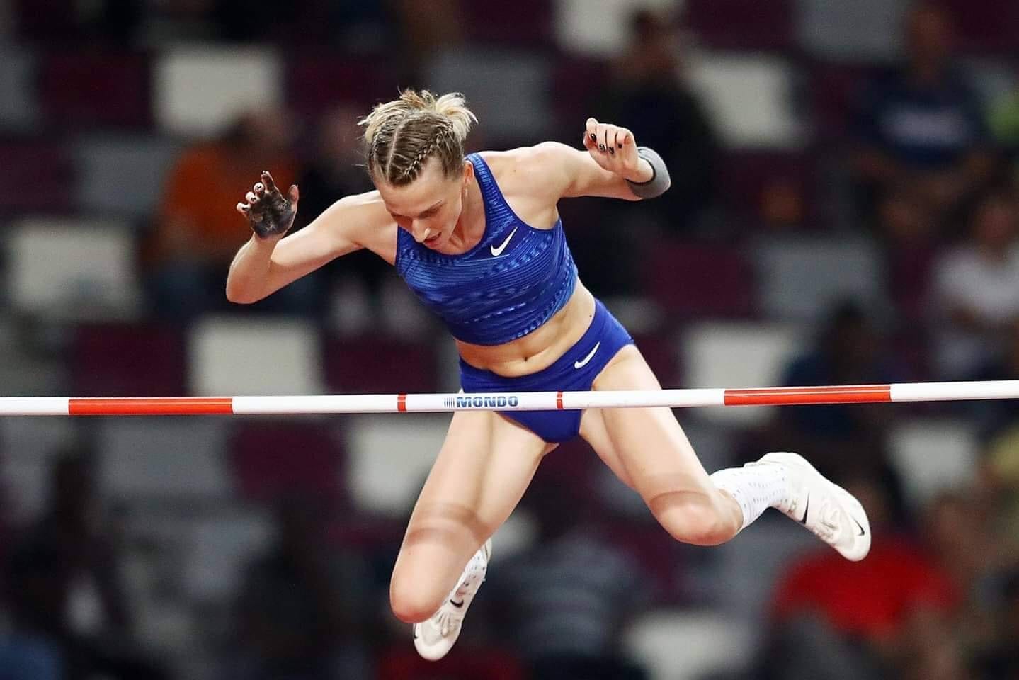 في ظل توقيف “الرّواسة”. أبطال يفوزون دون علمهم ولا نشيد وطني