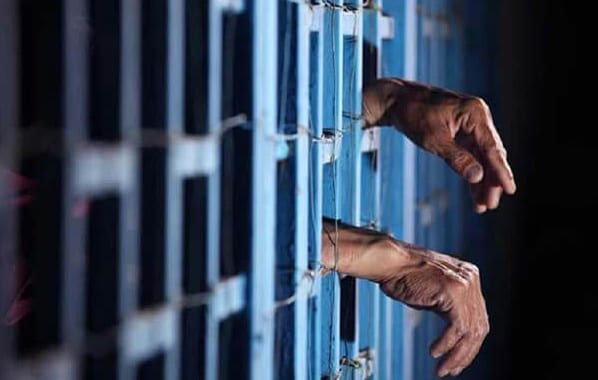 مندوبية التامك تكذّب “رواية” شقيقة سجين بعد نقله إلى سجن الناظور