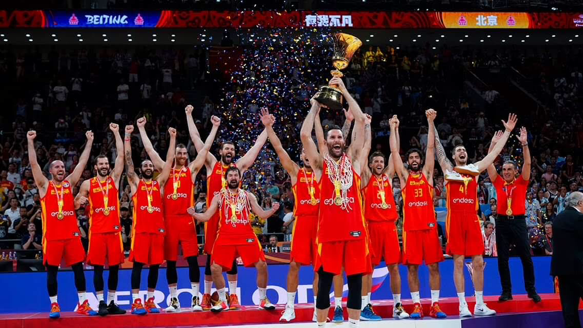 إسبانيا تتوج لثاني مرة بكأس العالم لكرة السلة