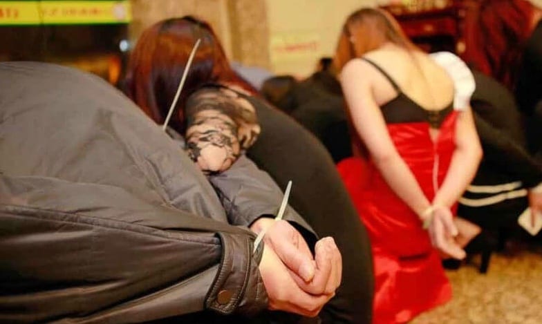 مراكش. درك أولاد حسون يعتقل “جامعيات” رفقة أجانب في فيلا للدعارة