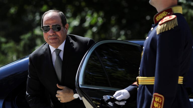 مصر تنتفض. السيسي في أمريكا ومظاهرات في القاهرة وفيديو جديد لمحمد علي