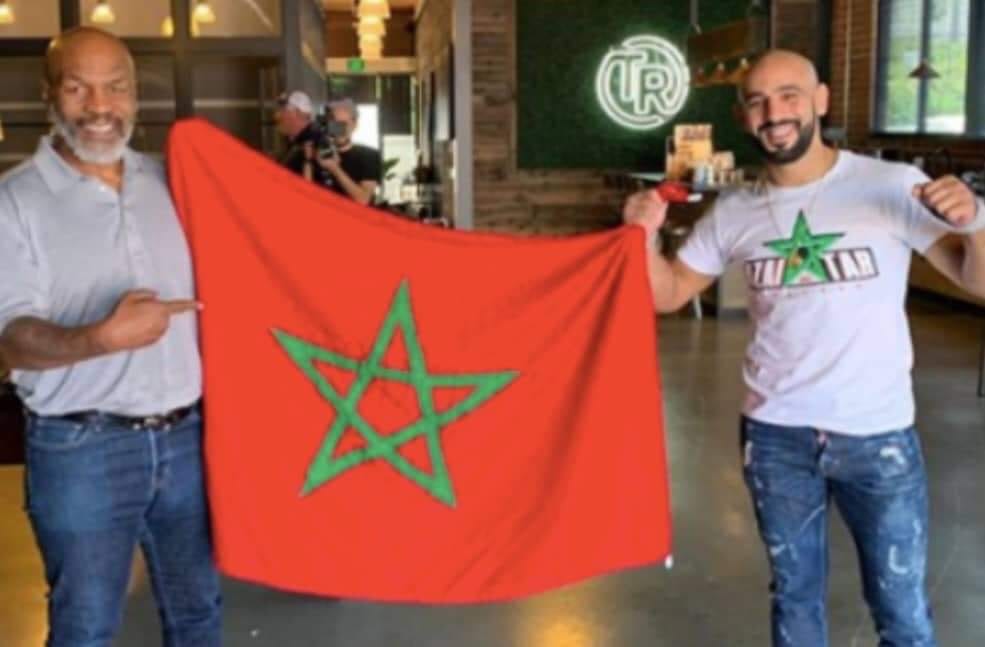 المقاتل المغربي زعيتر والملاكم الأمريكي تايسون “وجها لوجه”