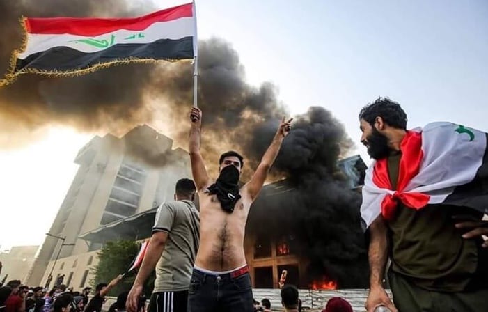 العراق. أزيد 100 قتيل و2000 مصاب في احتجاجات