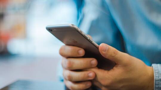 إدمان الهواتف.. هذه التطبيقات تساعدك على التخلص منه