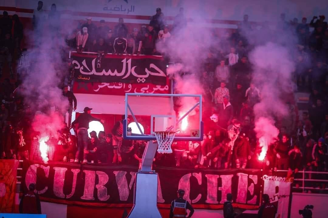 الاتحاد العربي لكرة السلة يمنع جماهير الجيش من ولوج قاعة فتح الله البوعزاوي