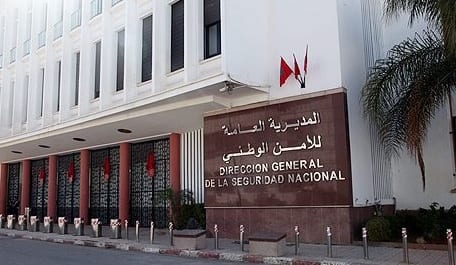 متنكّرون في أزياء نسائية يستدرجون تلاميذ قاصرين في تنغير. مديرية الحموشي توضّح الحقيقة