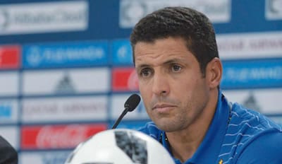 عموتة: نفكر في استدعاء اسم من فريق المولدية الوجدية