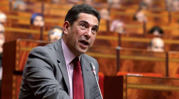 إيوا غير اللي ما بغى يقرا.. أمزازي يراسل رؤساء الجامعات لتوفير “البوليكوب” مجانا