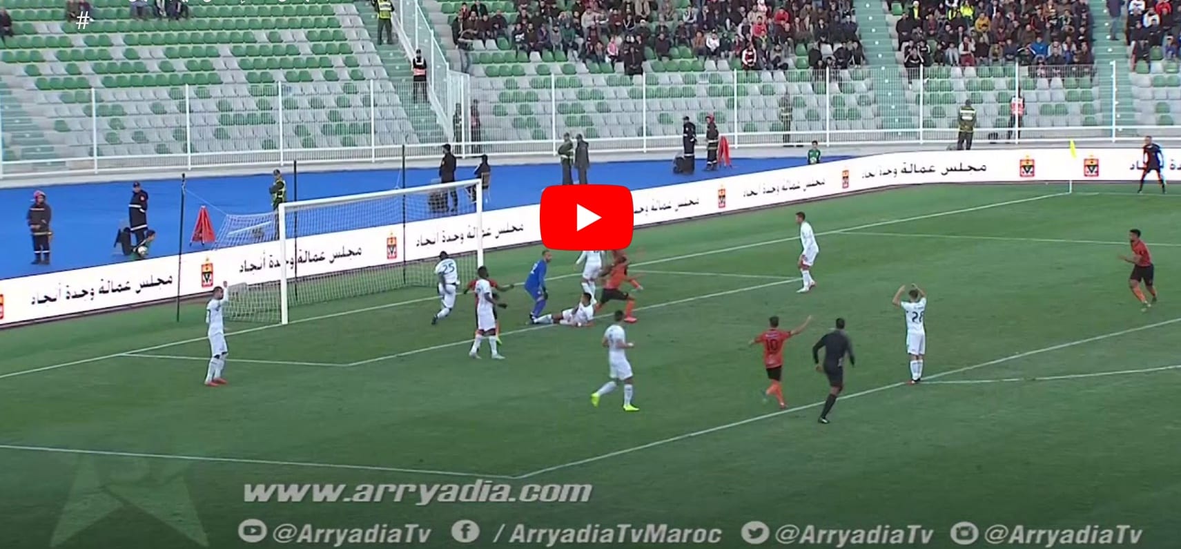 شاهد. النيران الصّديقة تهدي نهضة بركان فوزا على المولودية في “ديربي الشرق”