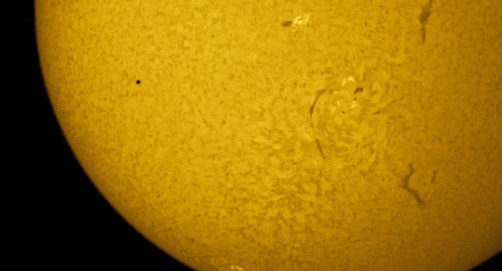 ظاهرة فلكية نادرة سيشهدها العالم في هذا الشهر