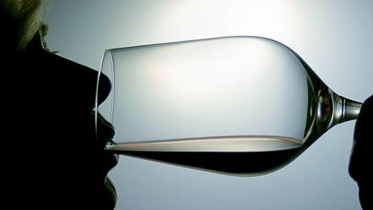 علماء.. هذا هو السبب الرئيسي للرغبة في الكحول