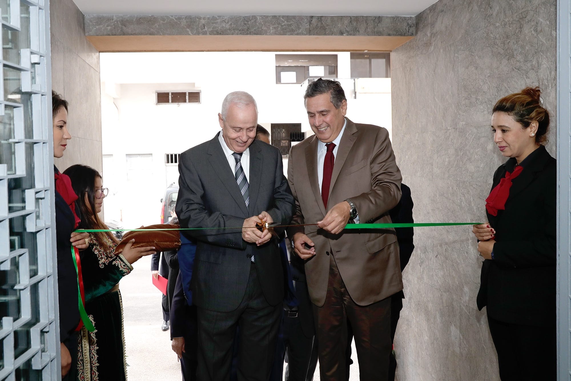 أخنوش يفتتح المقر الجديد للكنفدرالية المغربية للفلاحة والتنمية القروية