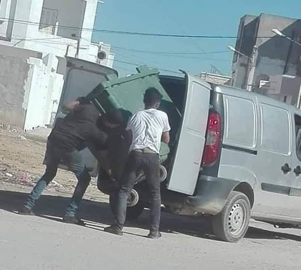 سرقة على المباشر لـ”بركاسة” جديدة في الحي الحسني تثير غضب رواد “فيسبوك”