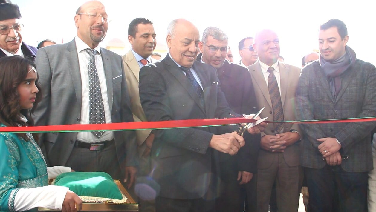 تاوريرت. إعطاء انطلاقة بناء محكمة ابتدائية وافتتاح مصنع للنسيج