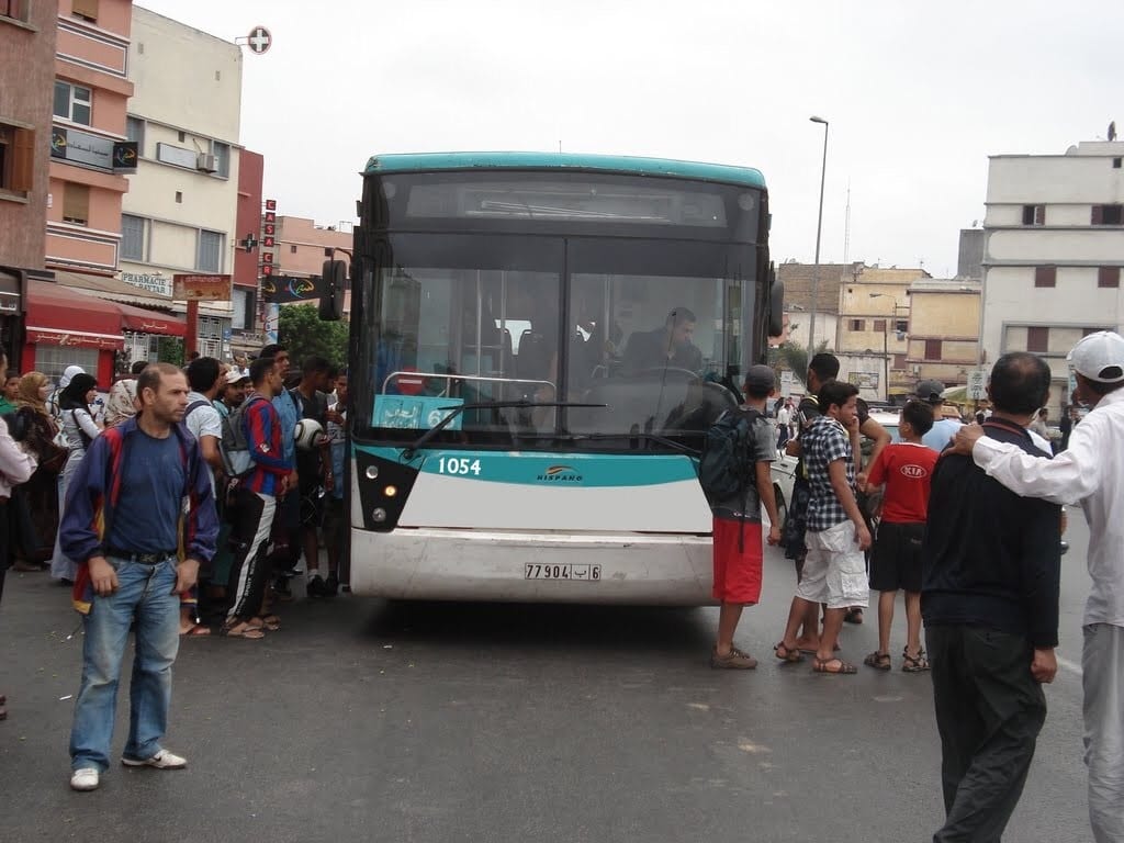 غضب “بيضاوي” من حالة النقل الحضري ودعوات إلى لاحتجاج ضد مجلس المدينة