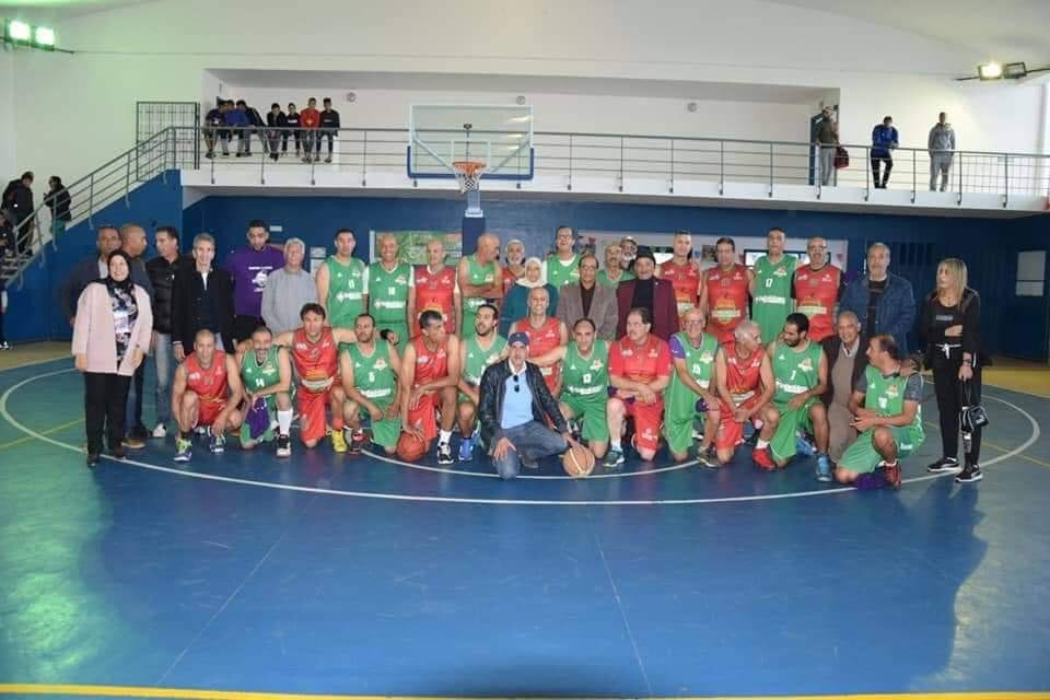 جمعية قدماء لاعبي المنتخب الوطني المغربي لكرة السلة تكرّم عبد الرحمن الصبار