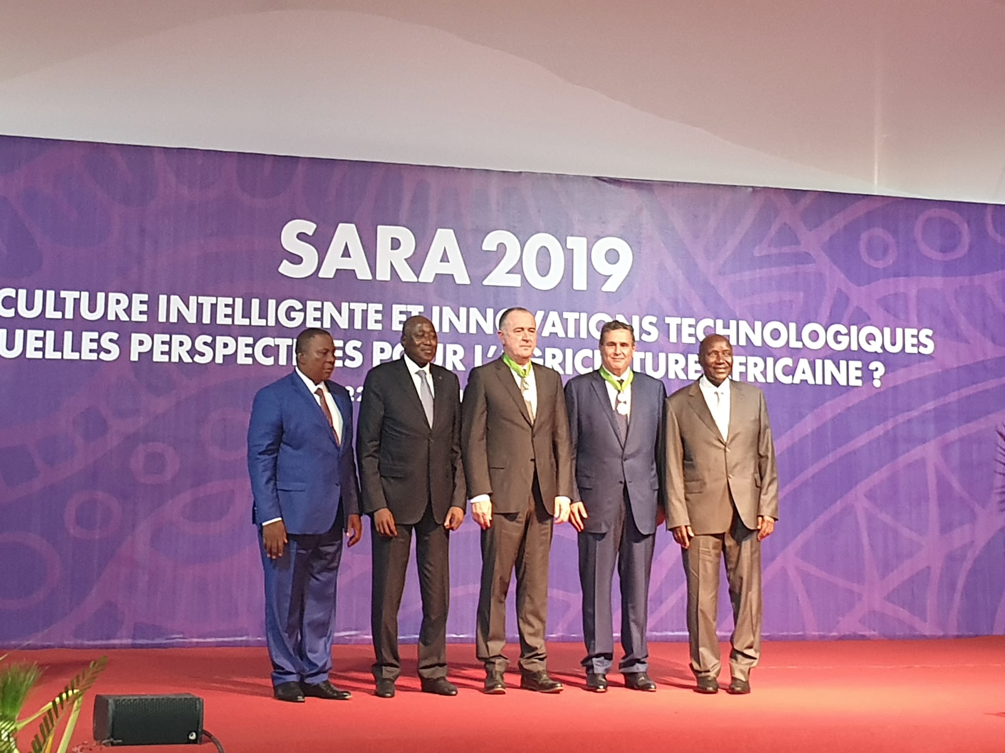 أبيدجان. المغرب يشارك في معرض “سارا” الفلاحي بجناح جذاب و 15 شركة