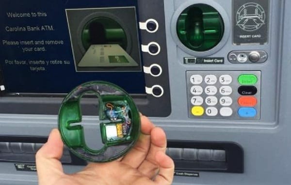 النصب في ”الشبابيك الأوتوماتيكية”. مديرية الأمن تحذر الأبناك