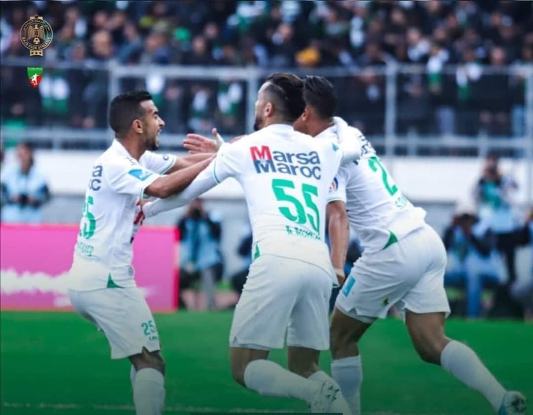 الرجاء يهزم الحسنية ويرتقي إلى المركز الخامس