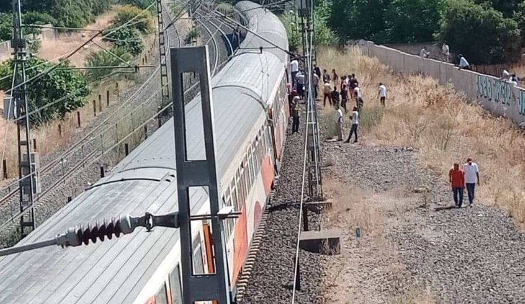 قطارات الخليع تقتل مجددا. مصرع ثلاثة أشخاص في بوسكورة