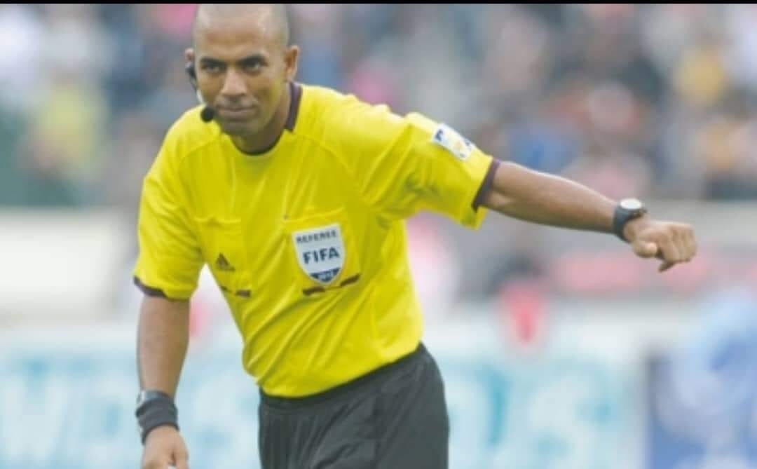 الجامعة تضع حدا لخدمات الحكم هشام التيازي