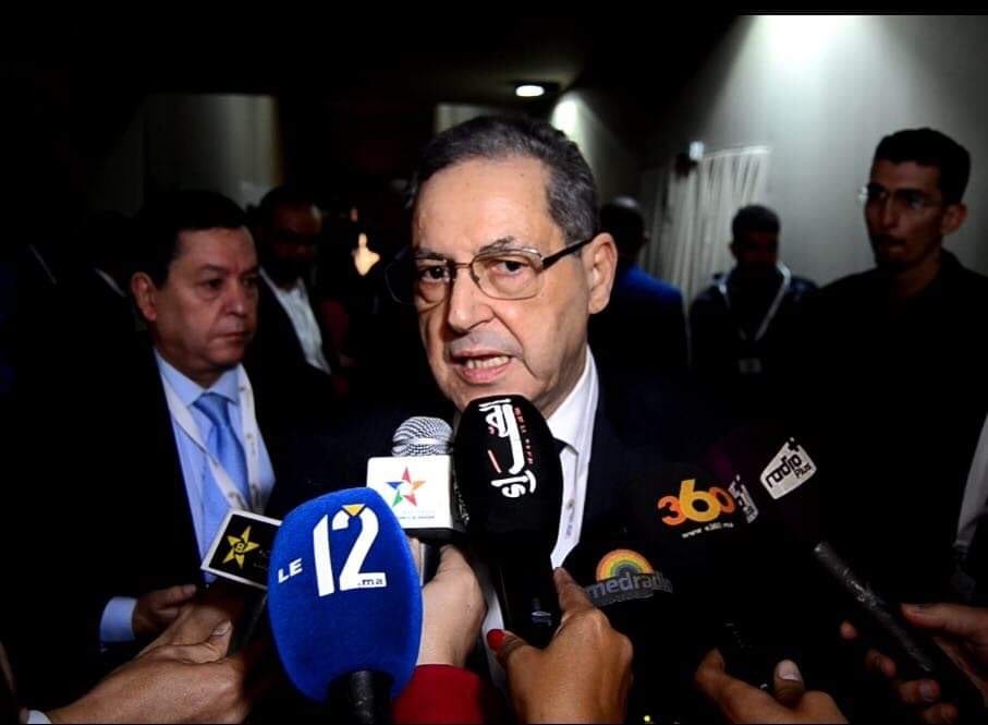 توقيع الإطار التوجيهي بين الجهات والحكومة لتفعيل اختصاصات الجهوية (تصريح العنصر)