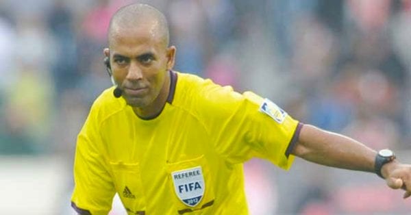 “الطاس” يتهم الحكم التيازي بـ”الانحياز” ويشكوه إلى جامعة لقجع