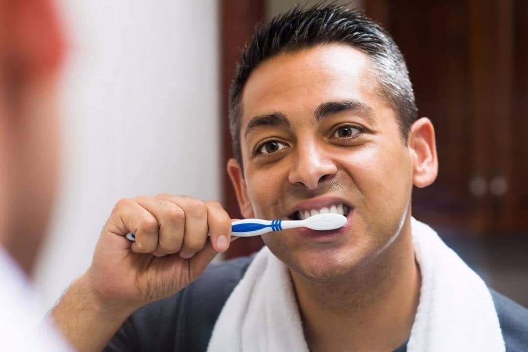 تنظيف الأسنان ثلاث مرات يوميا يحميك من هذه الأمراض