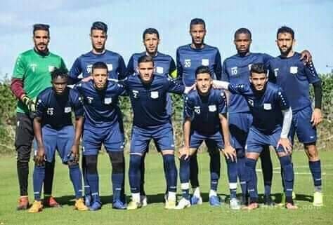 الدورة الثامنة من البطولة الوطنية للعصبة الاحترافية. الدفاع يفوز ويتقدم نحو المقدمة