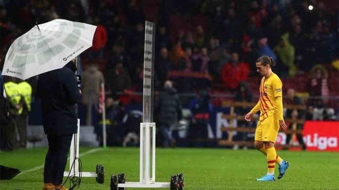 ميسّي يتسبب لأتلتيكو مدريد في هذه العقوبة. وأخرى منتظرة بسبب غريزمان