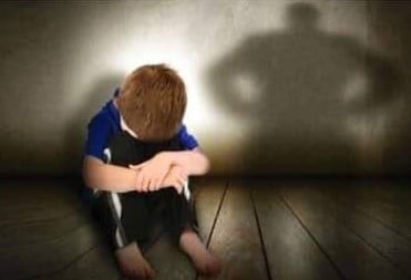 الله يستر.. أستاذ يهتك عرض قاصر في تطوان ويسلّم نفسه