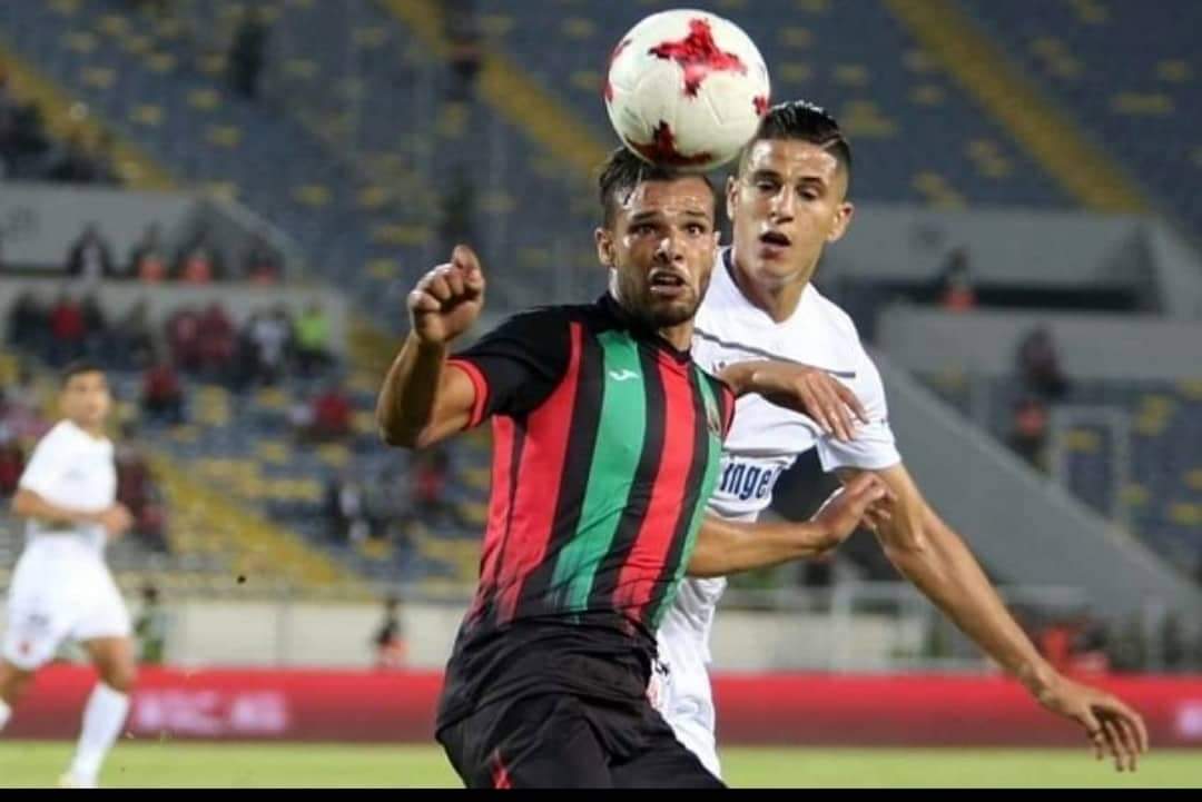 الوداد يحتل الصدارة من مؤجل الدورة السابعة