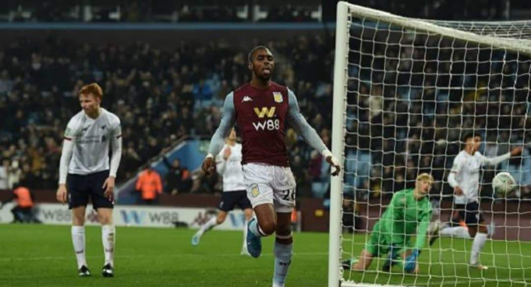 خسر الأولى ويلعب الثانية غدا ” ليفربول الإنجليزي”. يلعب مباراتين في بطولتين بقارتين