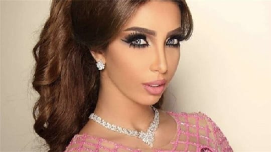 دنيا بطمة تنفي إشاعات خضوعها للتحقيق من طرف الشرطة المغربية