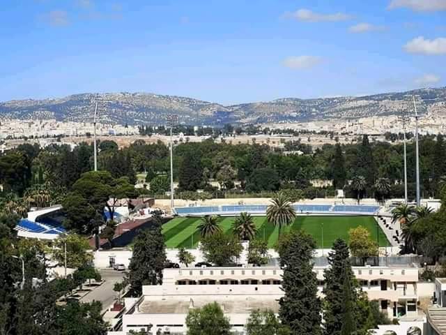 فهاد السيمانة. الجامعة تسلّم ملعب “الحسن الثاني” لفريقي فاس